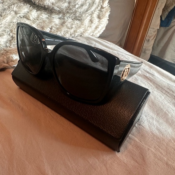 Burberry Sunglasses